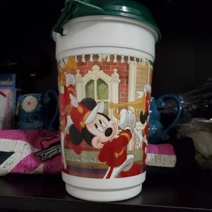 Disney World VINTAGE Popcorn bucket Christmas Parade Main Street USA Whirley